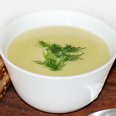 Кабачковый крем-суп со сливочной кукурузой