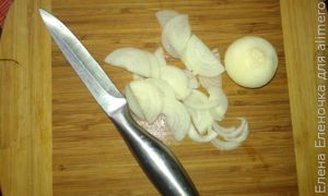 Рецепт салата с мясом, луком и яйцами
