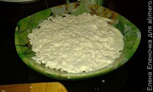 Рецепт салата с мясом, луком и яйцами