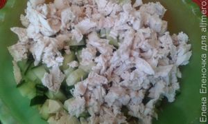 салат-коктейль с морскими гребешками