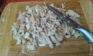 салат-коктейль с морскими гребешками
