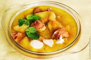 Свинина, тушеная с картофелем