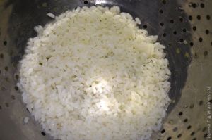 Салат из свеклы с рисом и черносливом