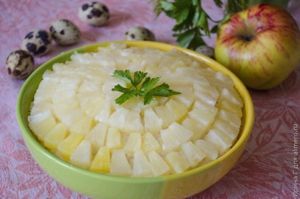 рыбный салат с консервами рецепт