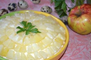 рыбный салат с консервами рецепт