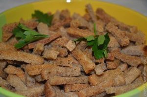 сухарики с чесноком рецепт