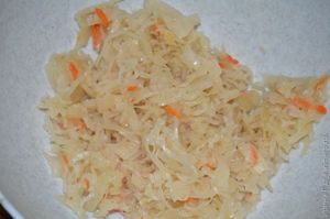 салат из квашеной капусты с болгарским перцем