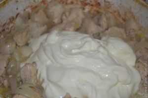 куриное филе в сметане с луком