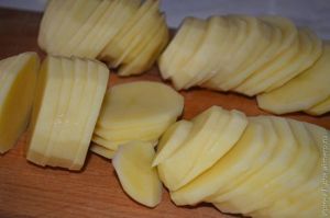 Картофель, запеченный с сыром
