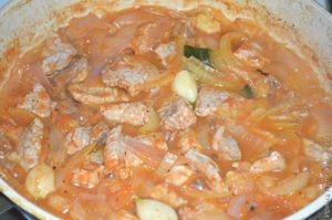 свининина, тушеная с луком рецепт
