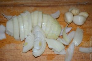 свининина, тушеная с луком рецепт