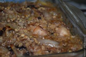 Курица с черносливом в ореховом соусе