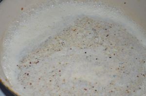 Курица с черносливом в ореховом соусе