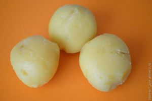жареный картофель с перцем, брынзой и маслинами