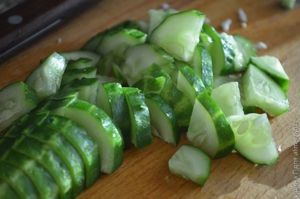 салат из капусты и зеленого горошка