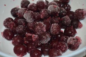 творожный десерт с вишней и мандарином