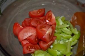 салат с маринованной брынзой