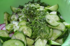 салат из редиса и огурца