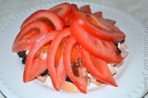 салат с ветчиной и помидорами