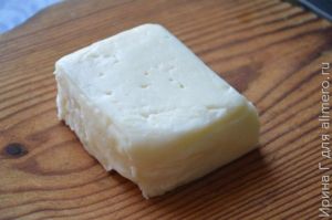 закуска из помидоров, брынзы и маслин