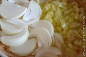 булгур с курицей и овощами