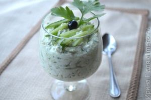 творог с огурцом и зеленью