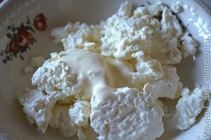 творог с огурцом и зеленью