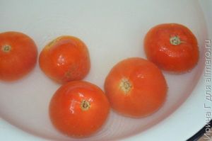 кабачок с рисом, овощами и куриным филе