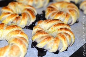 слойки с черникой рецепт