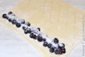 слойки с черникой рецепт