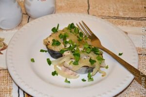 скумбрия с луком в микроволновке