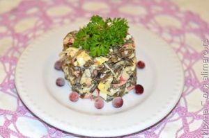салат из морской капусты с крабовыми палочками