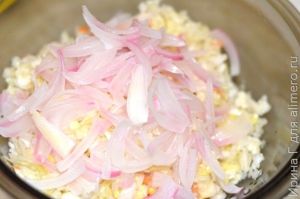 салат из квашеной капусты