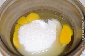пирог с яблоками и лесными ягодами