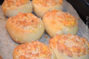 сырные булочки с кунжутом