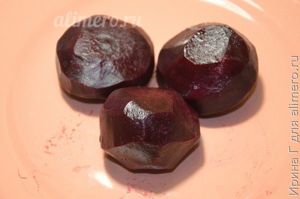 салат из свеклы с клюквой