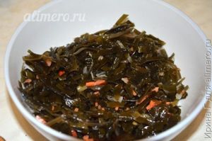 салат из морской капусты с корейской морковью