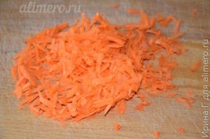капуста с мясом тушеная в горшочке