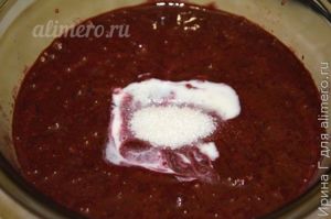 смузи из банана и черники