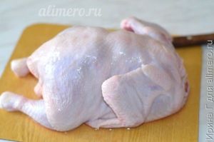 курица тушеная с овощами и лисичками