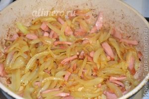 поджарка из лка и колбасы
