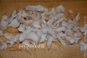 рыбный салат с морской капустой