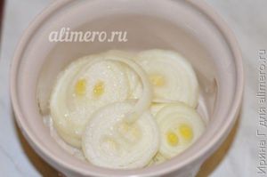 салат из помидоров с кинзой и луком