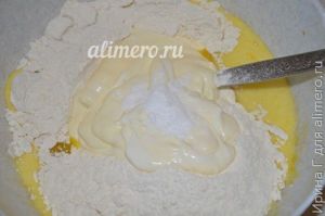 заливной пирог с черникой