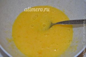 заливной пирог с черникой