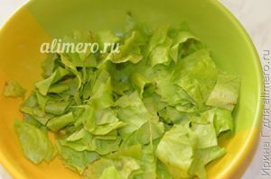 летний салат из сельди с огурцом