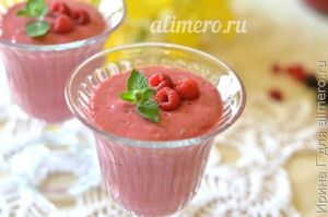 смузи из малины и банана