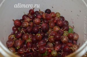 джем из малины и крыжовника