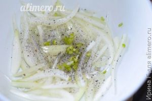 салат из помидоров и лука