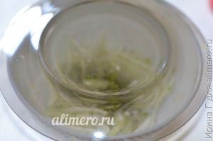 салат из помидоров и лука